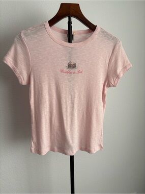 wild fable Light Pink Short-Sleeve Tee with Pancake Graphic girl XL
